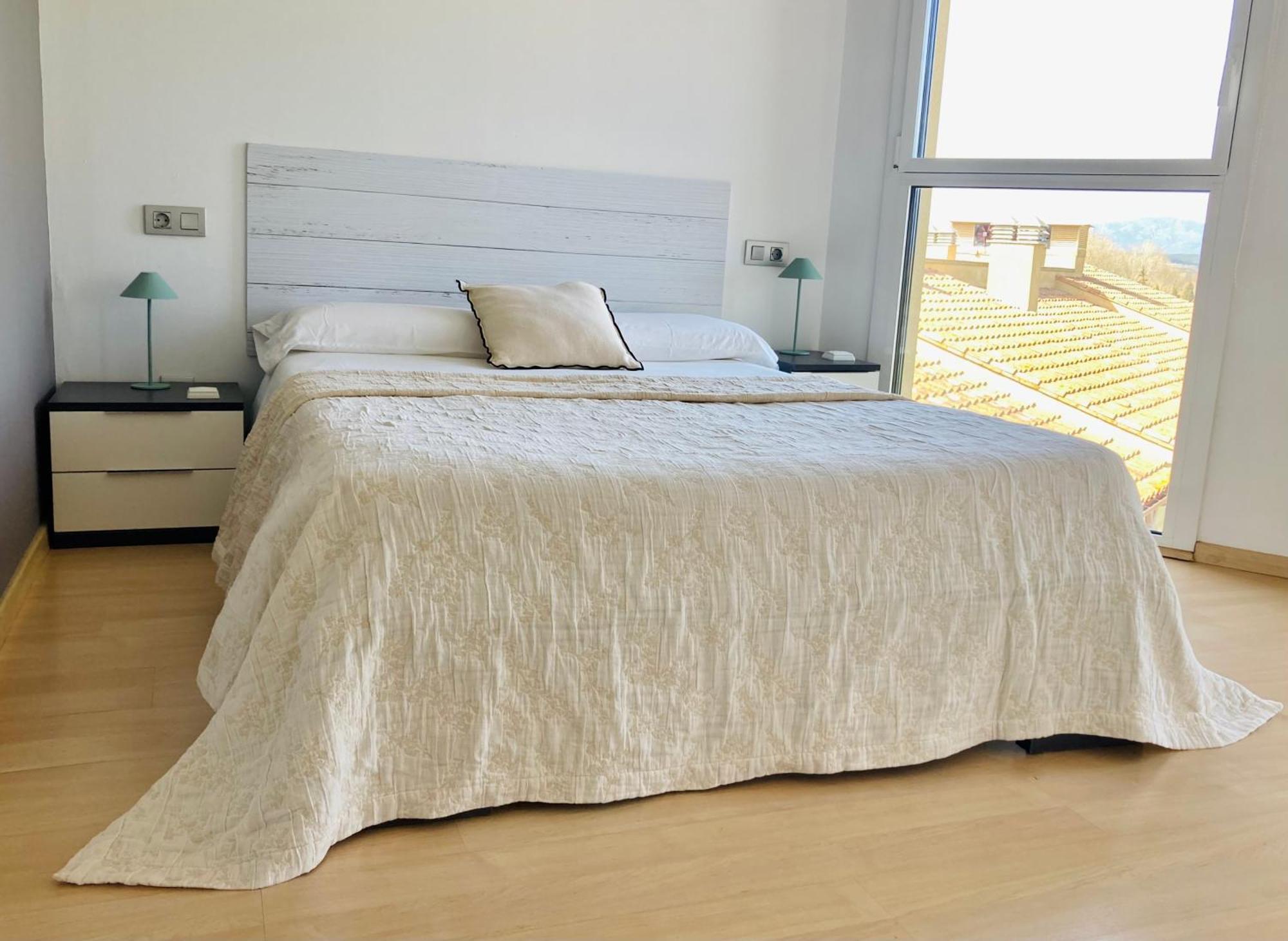 Apartamento Con Vistas Peralada Esterno foto