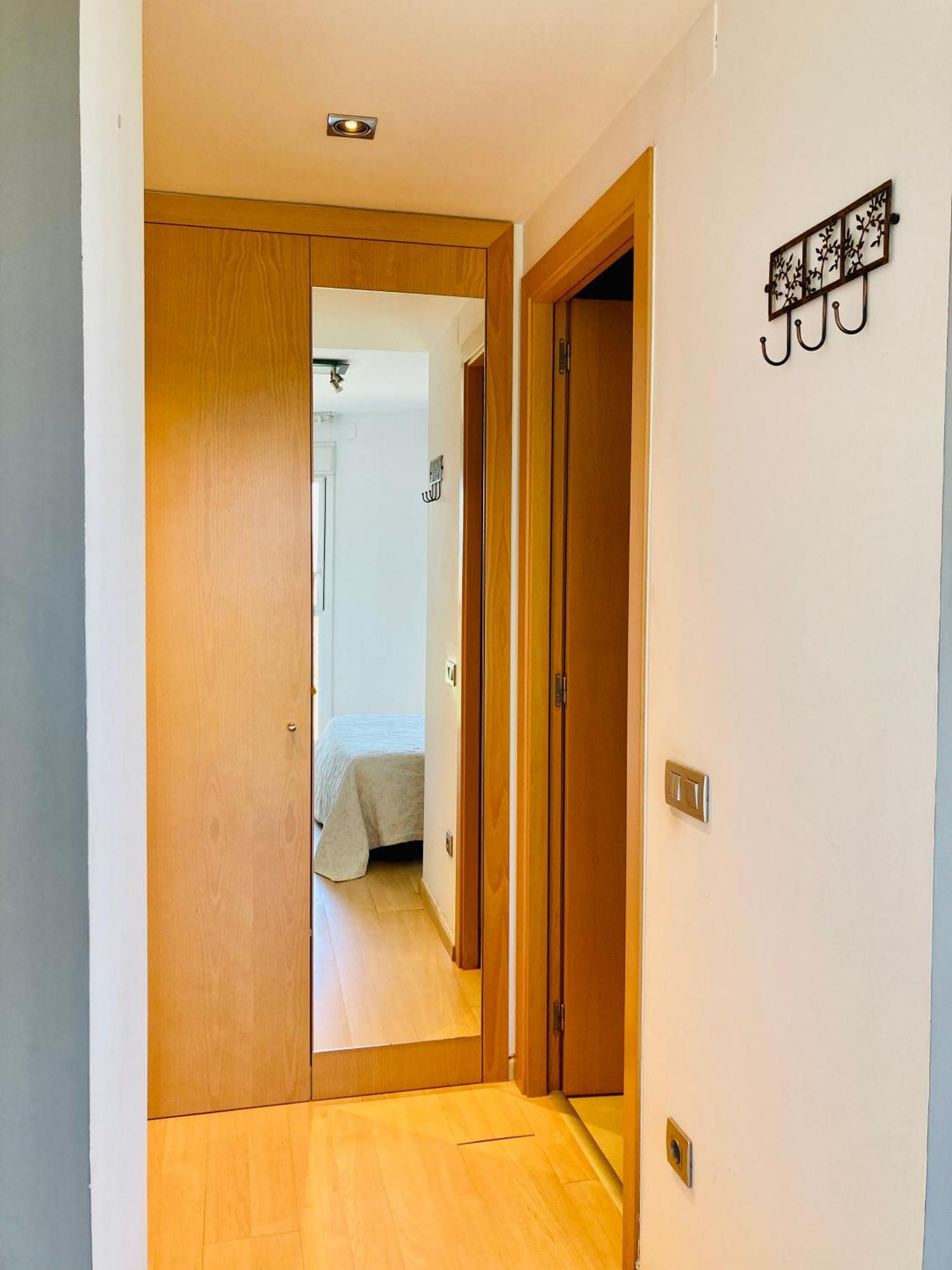 Apartamento Con Vistas Peralada Esterno foto